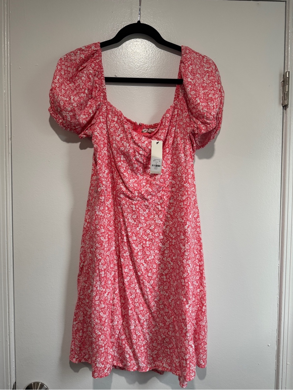 Francesca's Collections Pink Floral Puff-Sleeve Dress